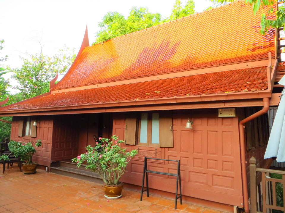 Bungalow Baan Amphawa Resort & Spa