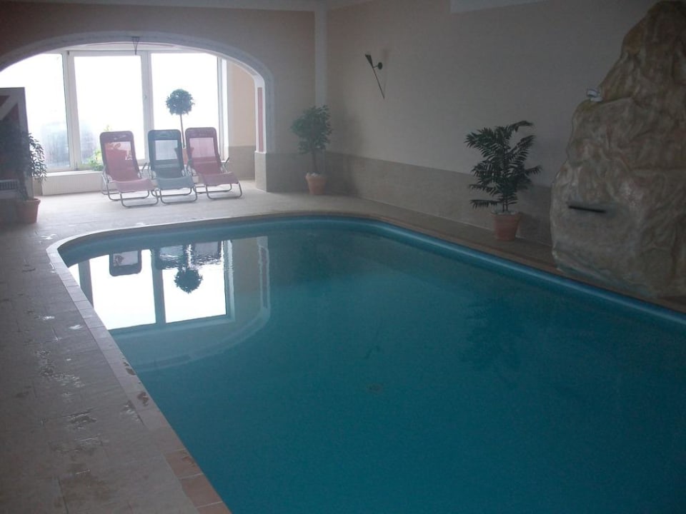 Poolansicht Hotel Bergland-Hof