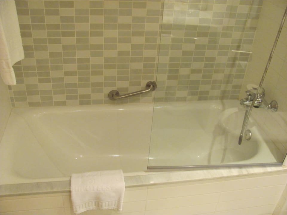 Bad mit Badewanne Hipotels Bahia Grande
