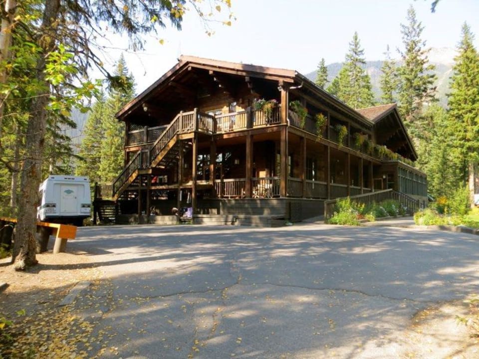 Hauptgebäude Hotel Emerald Lake Lodge