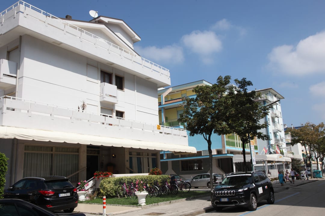 Außenansicht Hotel Pigalle