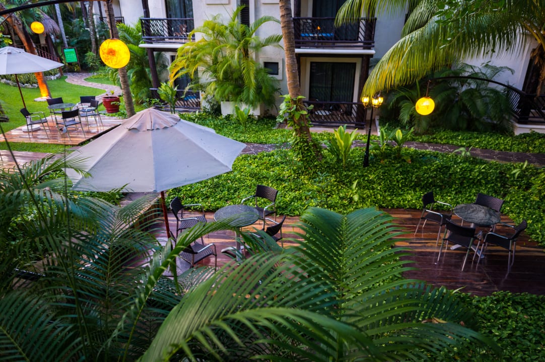 Gartenanlage The Reef Playacar