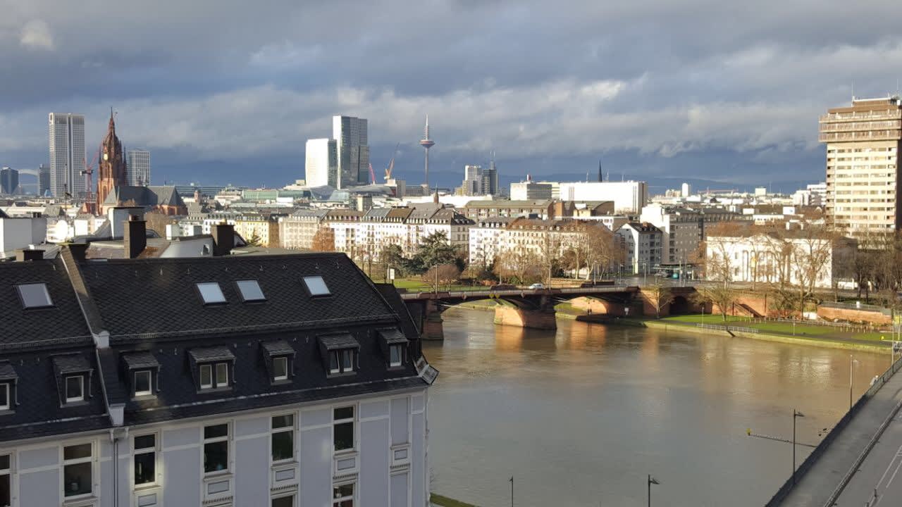 Ausblick Lindner Hotel Frankfurt Main Plaza, part of JdV by Hyatt