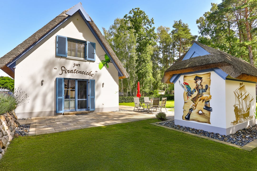 Außenansicht Pirateneiche