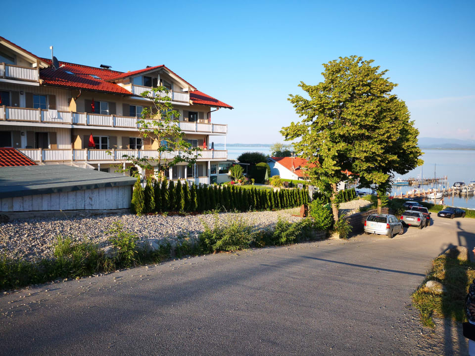 Außenansicht Ferienresidenz Chiemseestern