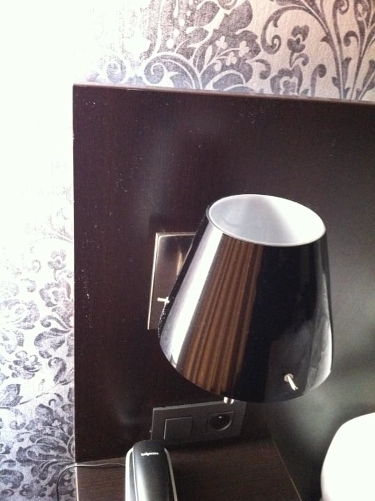 Schmutz! Hotel Ambassadeur