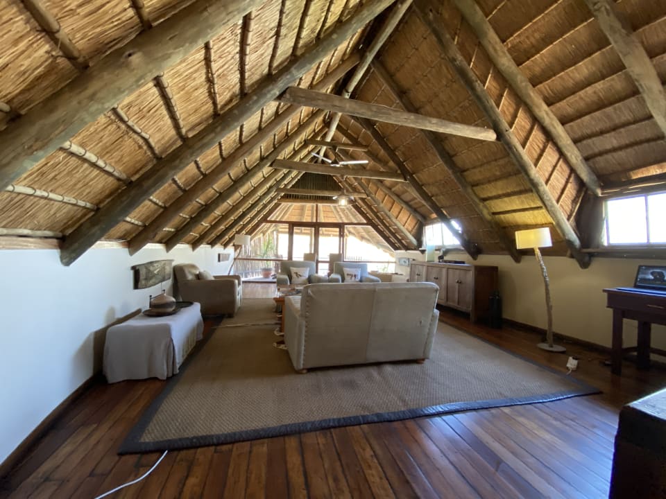 Zimmer Leroo La Tau Lodge