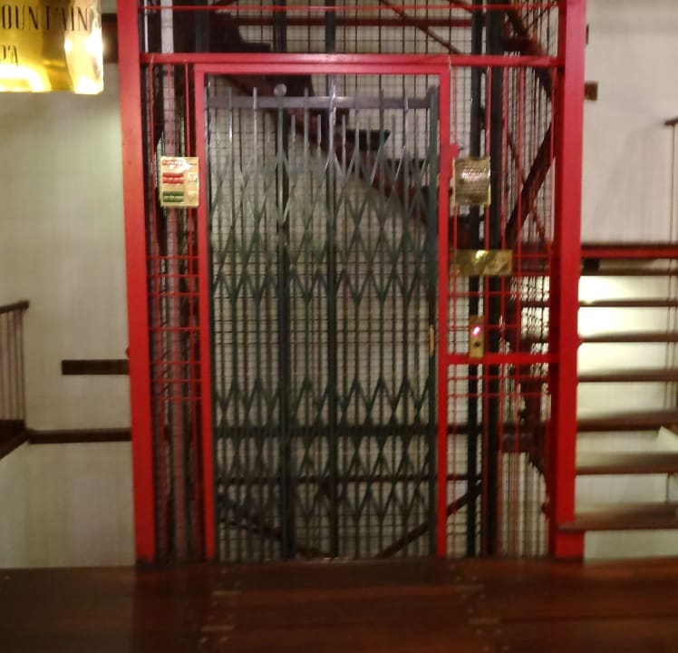 Nostalgischer Lift Heritance Tea Factory