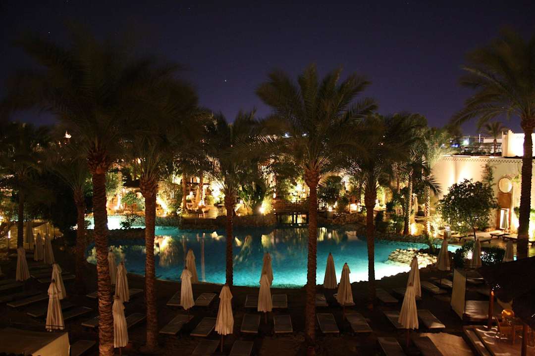 Nachts ist die Anlage besonders schön! Ghazala Gardens