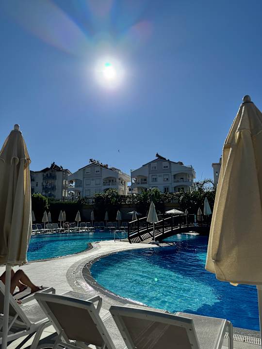 Pool Arnor de Luxe Hotel & Spa