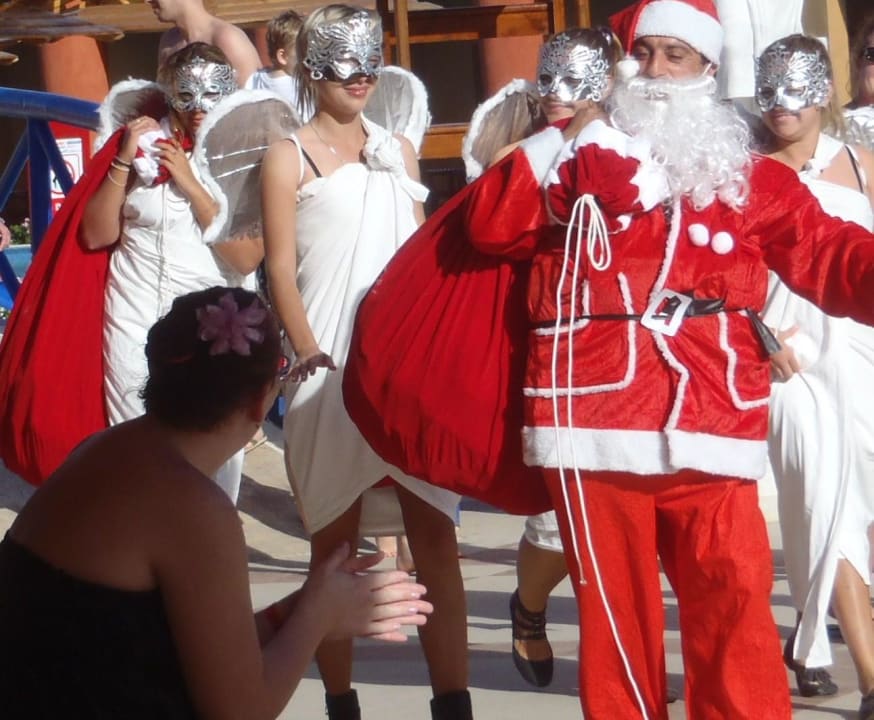 Der Weihnachtsmann kam auch in Ägypten Hotel Titanic Palace