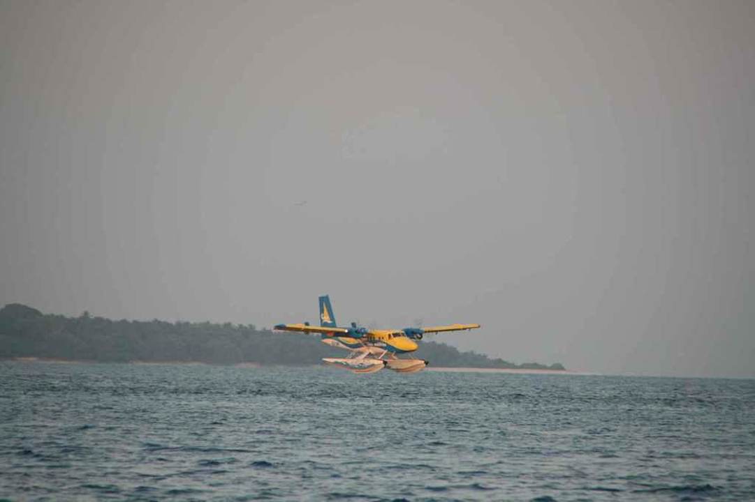 Wasserflugzeug NH Collection Maldives Reethi Resort