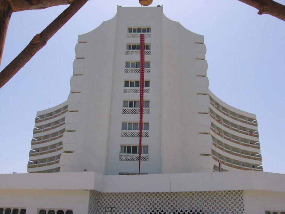 Hotel od strony tarasu Hotel Chems El Hana