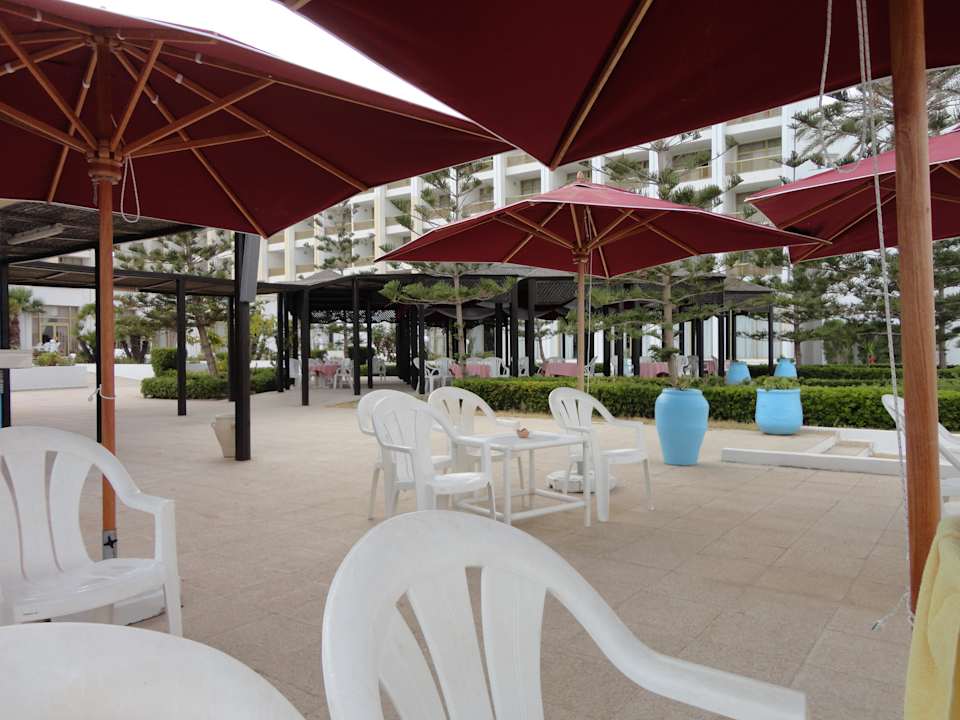 Poolbar Hotel Amir Palace