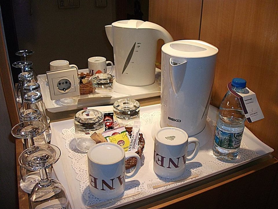 Kaffee und Teezubereiter Hotel Anemon Fair