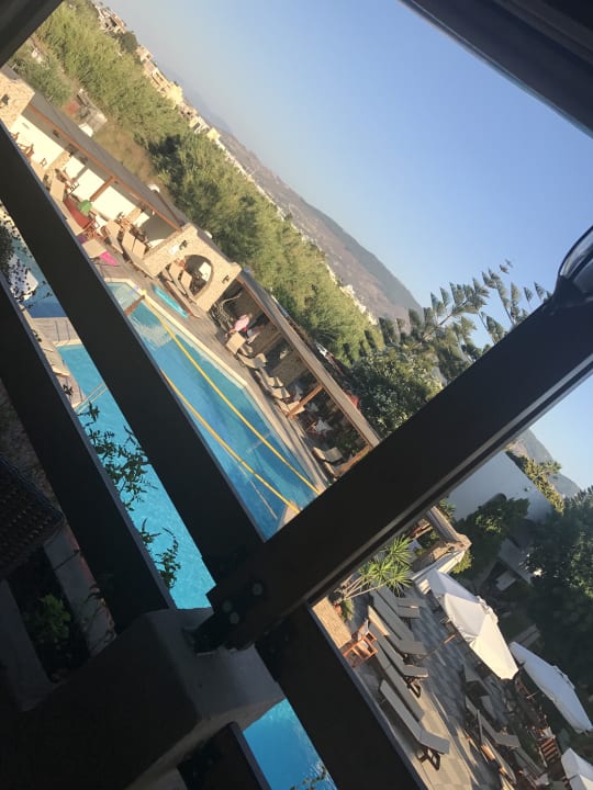 Pool Gaia Garden Hotel