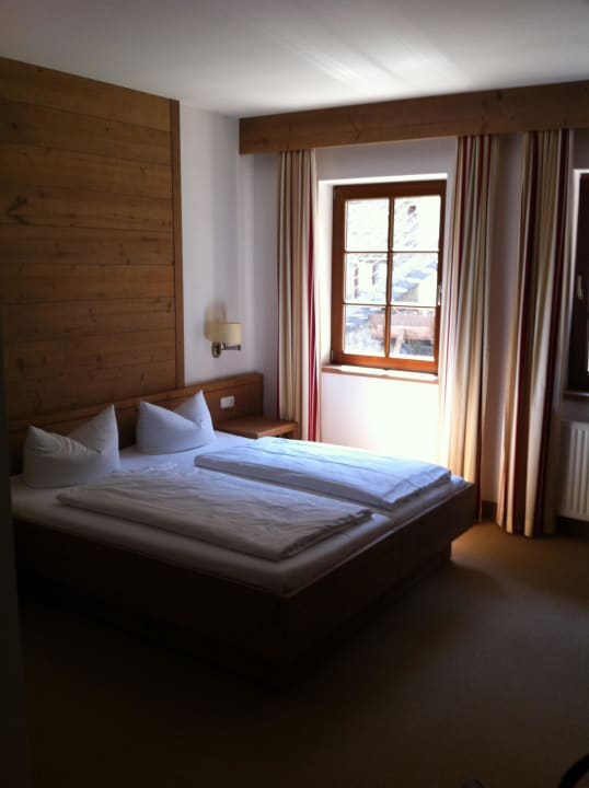 Doppel- als Einzelzimmer Hotel Schneiderwirt