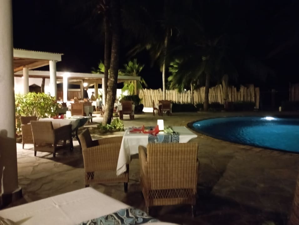 Gastro Sultan Sands Island Resort & Spa