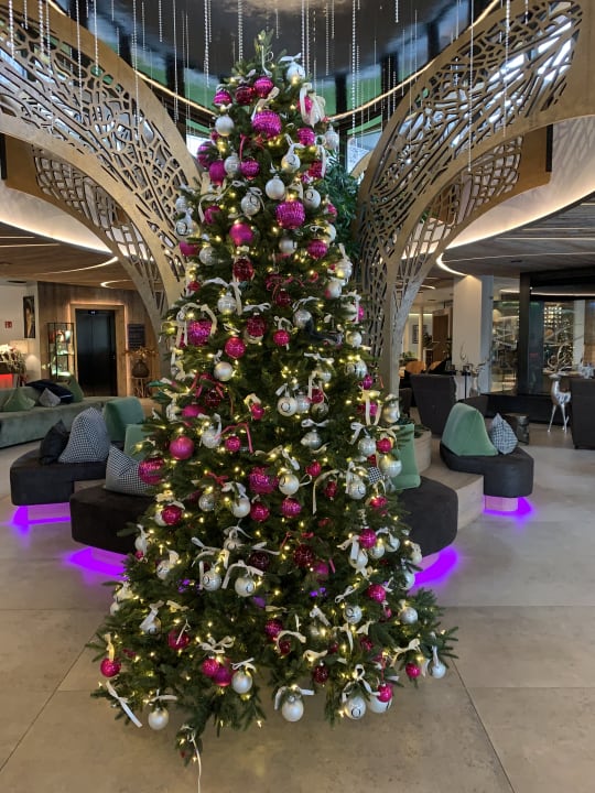 Lobby Quellenhof Luxury Resort Passeier