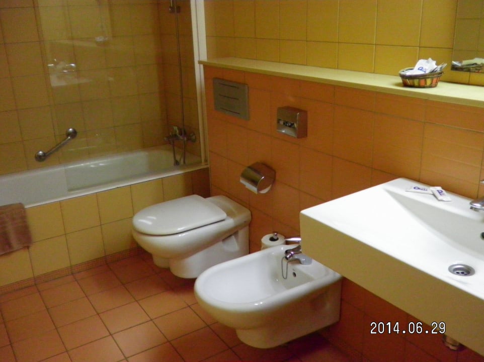 Großes Badezimmer SBH Hotel Taro Beach