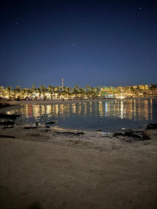 Strand Brayka Bay Resort