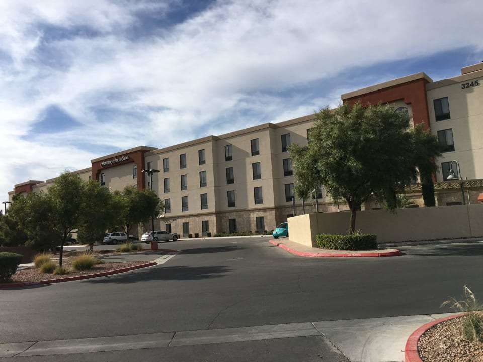 Hotel von hinten Hotel Hampton Inn & Suites Las Vegas South