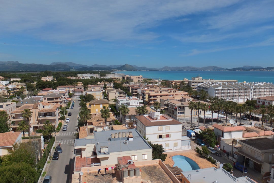 Blick aus 8. Etage nach Westen Richtung Alcudia Grupotel Farrutx