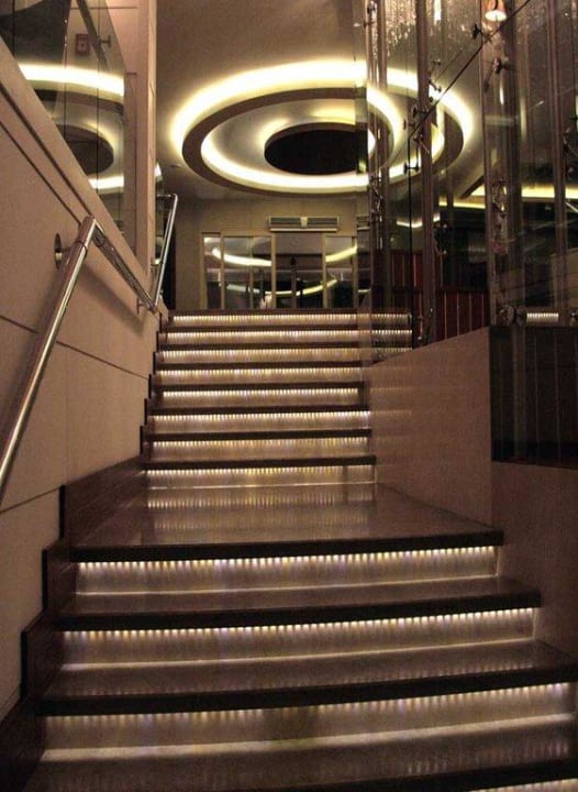 Zur Lobby Hotel Grand Side
