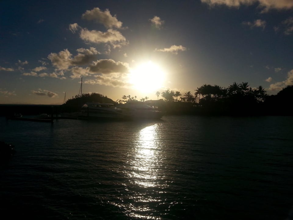 Tramonto InterContinental Hayman Island Resort