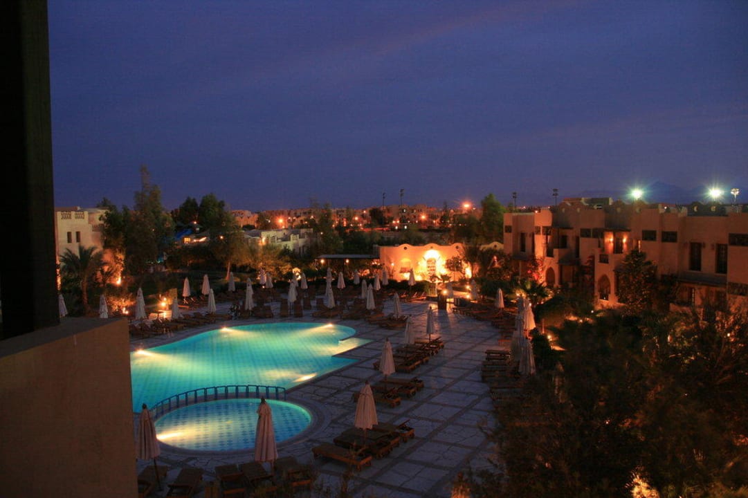 Swimming Pool des Rianna Inn Three Corners Rihana Resort Deluxe