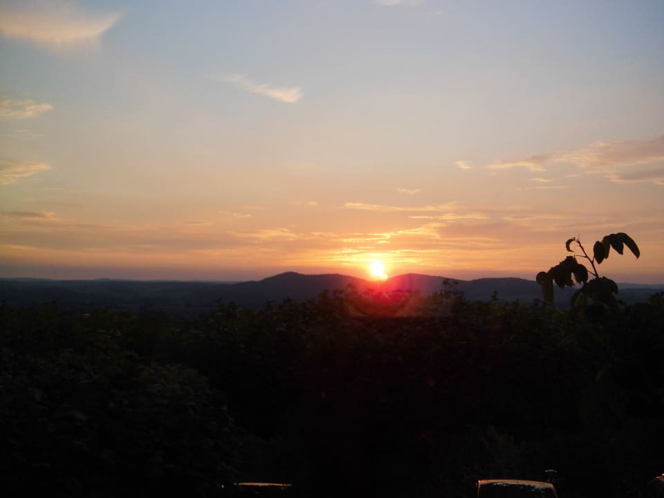 Sonnenuntergang vom Speisesaal aus Gasthof Zur Schönen Schnitterin