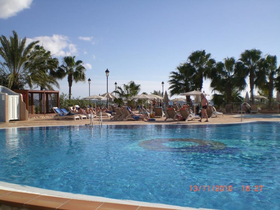 Pool SBH Hotel Taro Beach