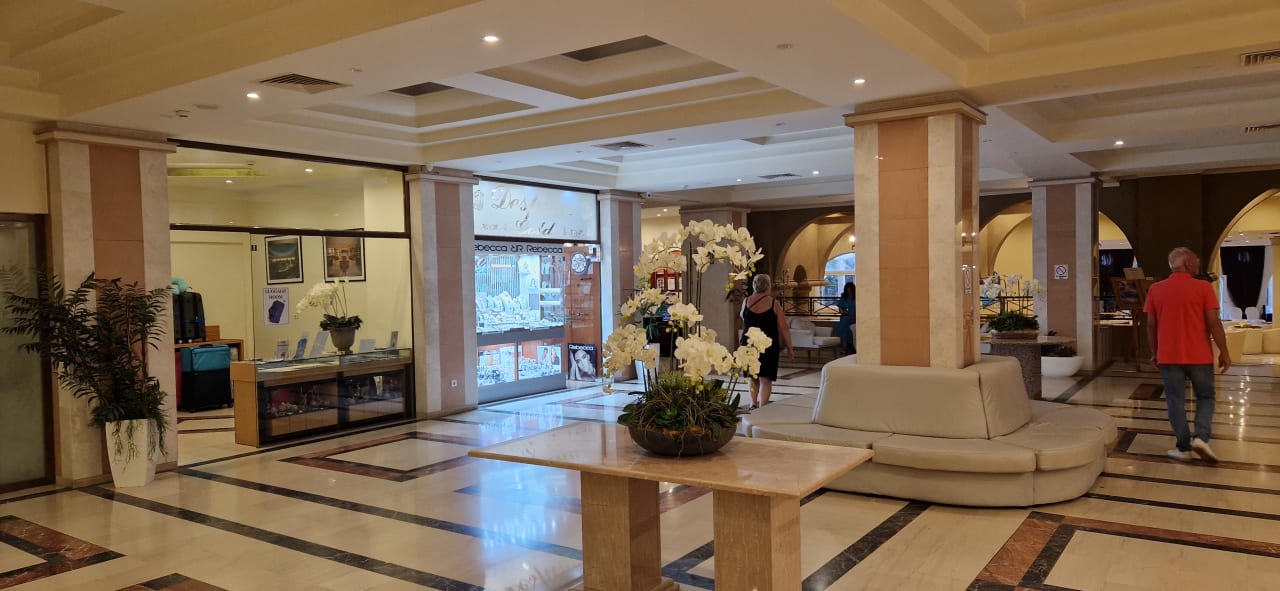 Lobby Hotel Kalithea Horizon Royal