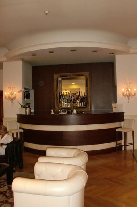 Bar ... unbesetzt Hotel Cristoforo Colombo