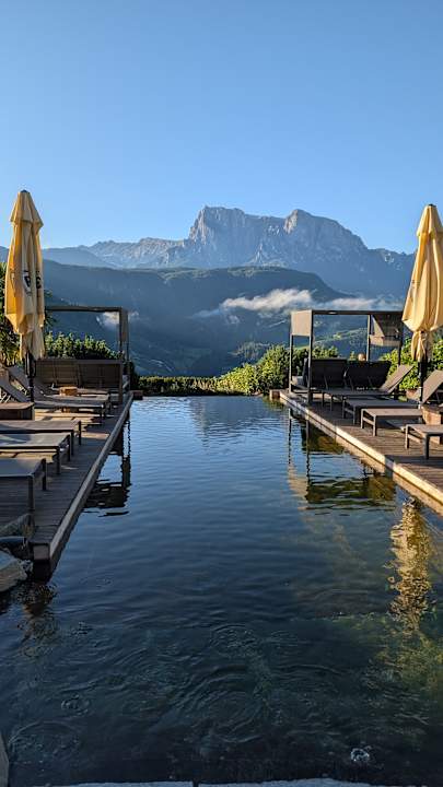 Pool Hotel-Chalet Pennhof