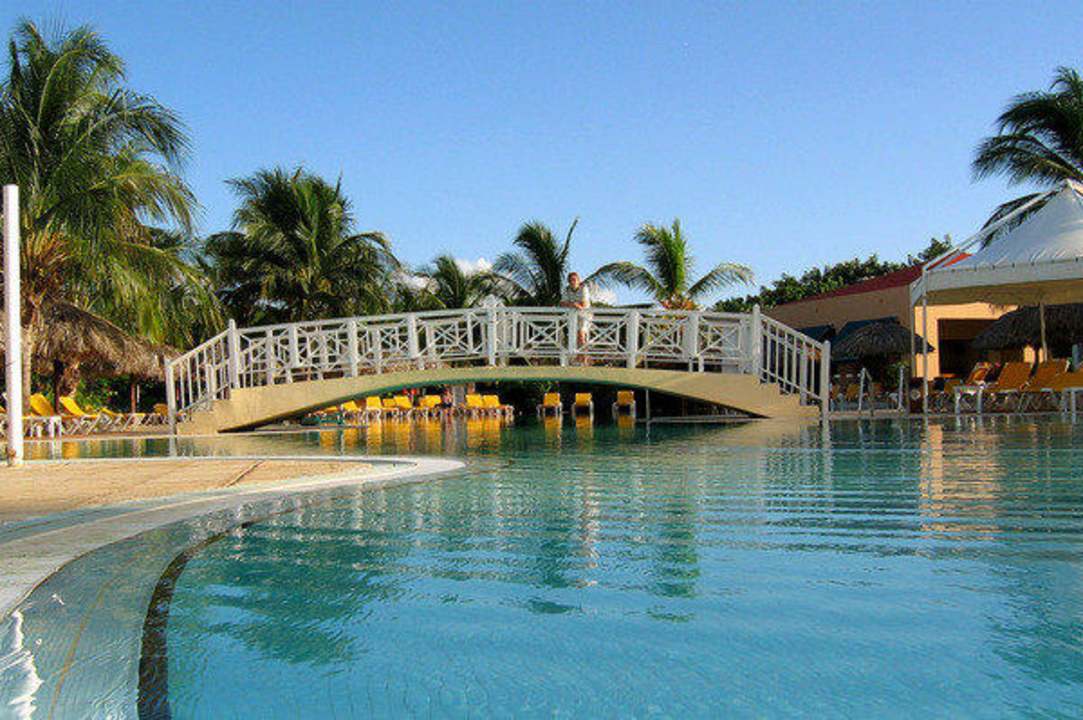 Басик Iberostar Origin Taínos