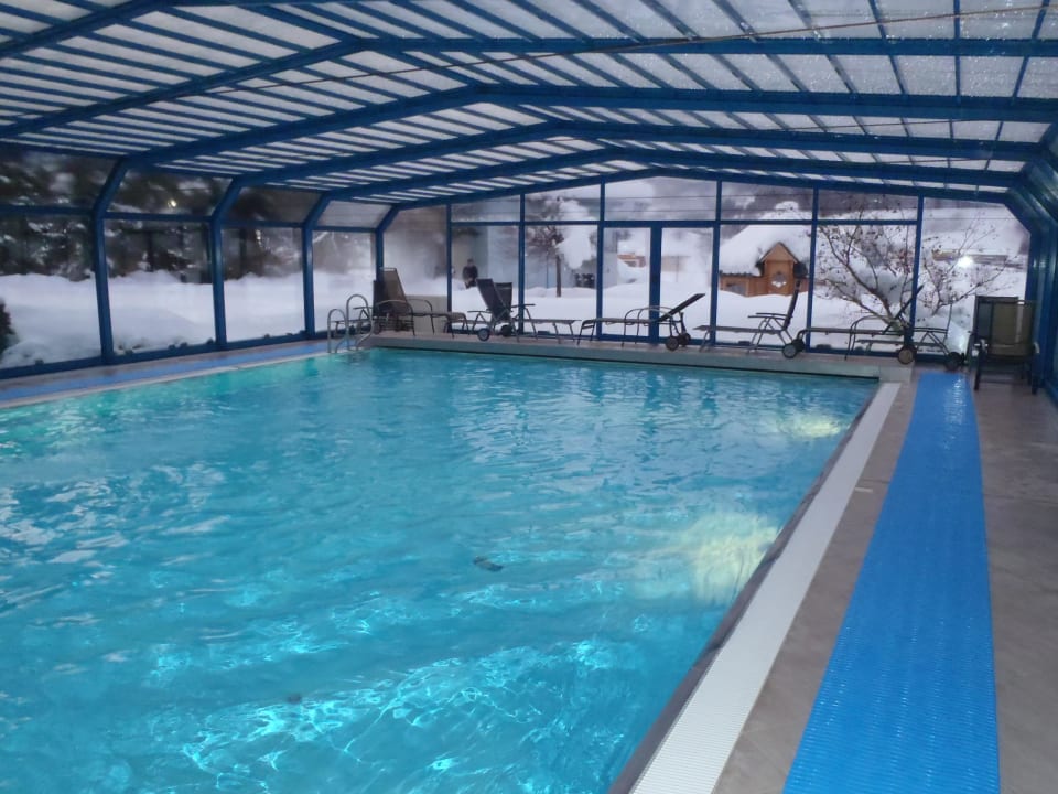 Sportbecken Schlosshotel Lacknerhof