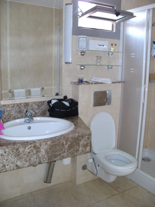 Badezimmer-Fenster mit Fliegengitter Jolie Ville Kings Island Luxor