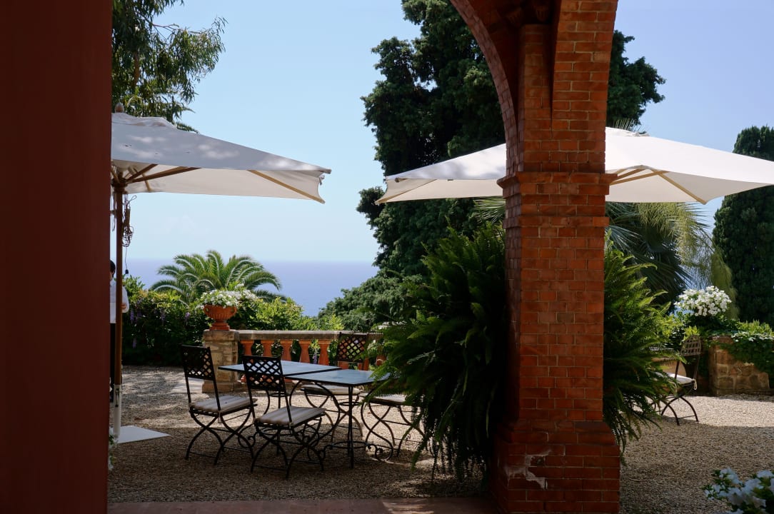 Frühstücksterrasse Villa Della Pergola