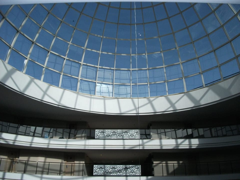 Glasdach in der Lobby Seaden Sea Planet Resort & Spa