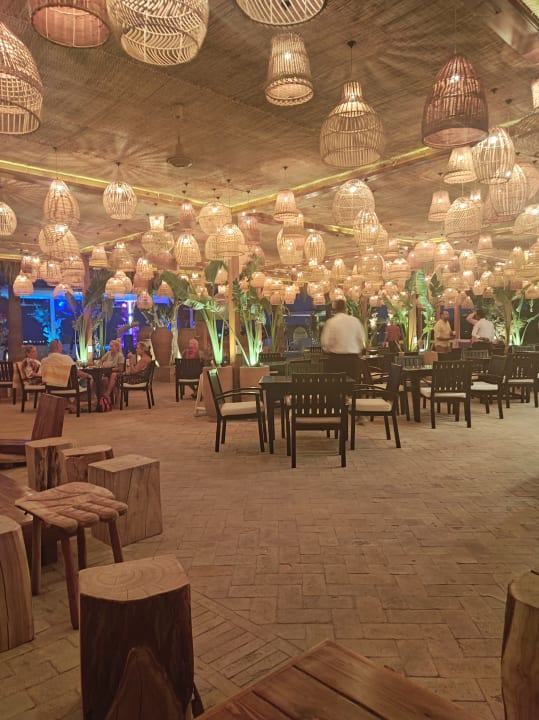 Gastro Fort Arabesque Resort, Spa & Villas