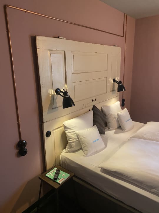 Zimmer 25hours Hotel Altes Hafenamt