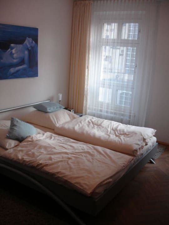 Schlafzimmer der 2-Raum-Suite Aparthotel Münzgasse