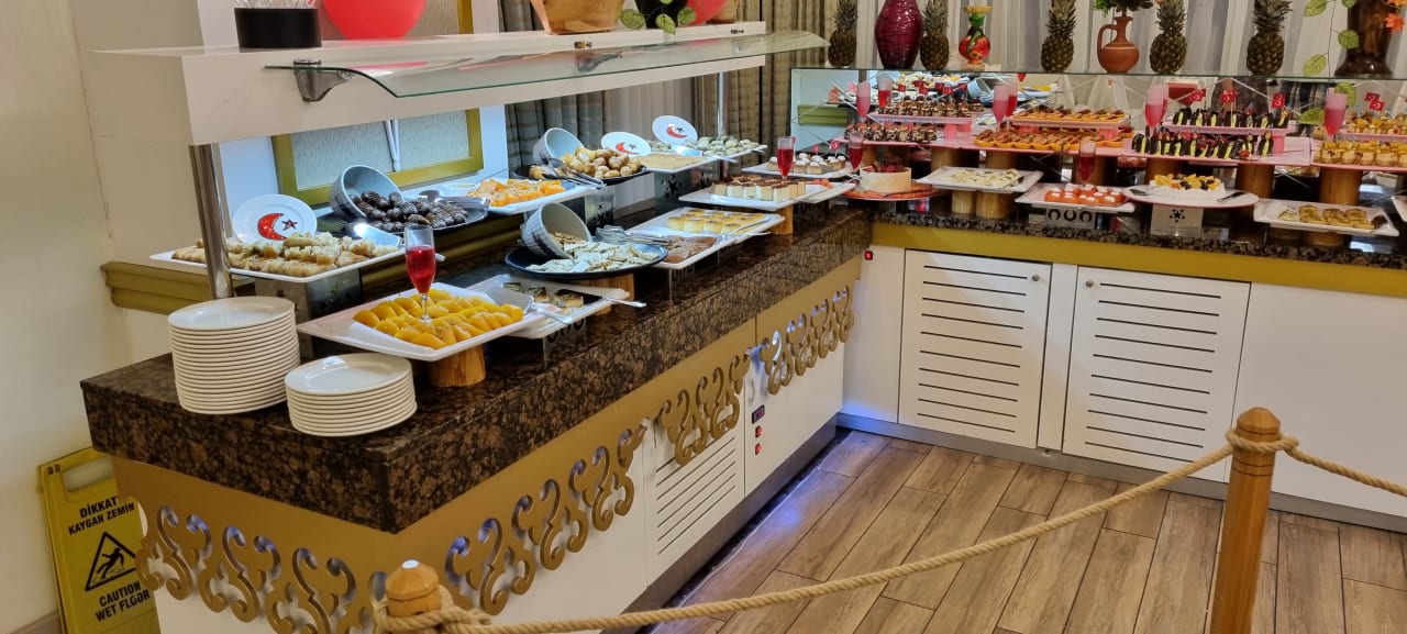 Gastro Dream World Resort & Spa