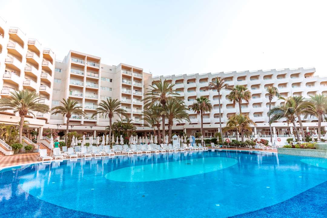 Pool Hotel Riu Palace Tres Islas