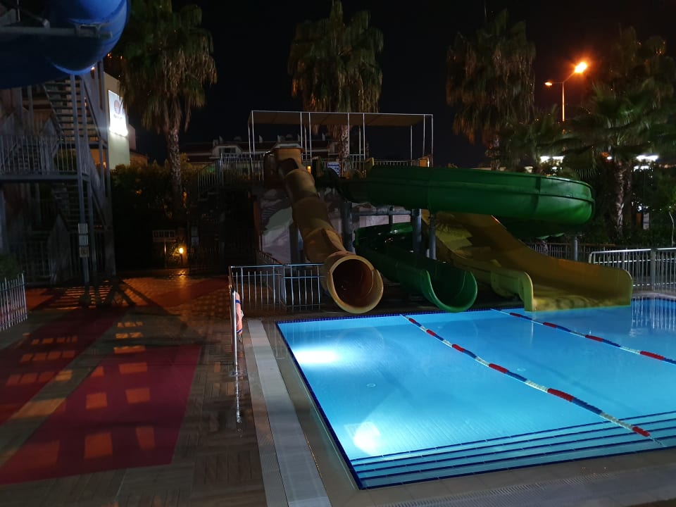 Pool Hane Family Resort