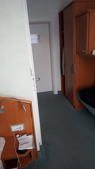 Kleines Zimmer June Six Hotel Hannover City