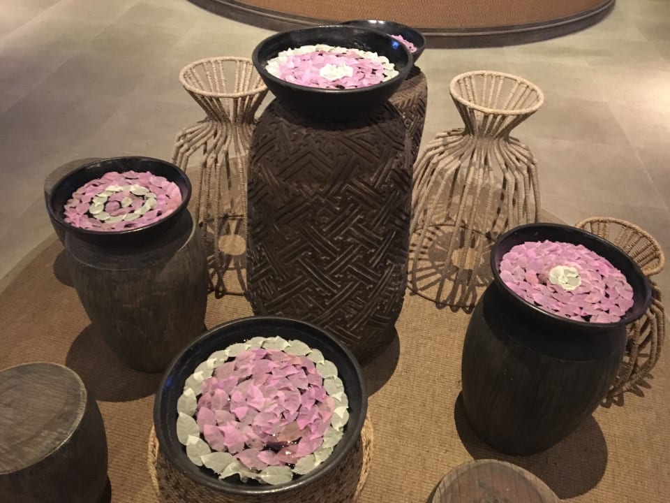 Tolle Deko am Empfang Cape Panwa Hotel