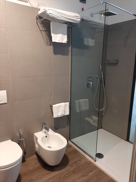 Zimmer Harmony Suite Hotel