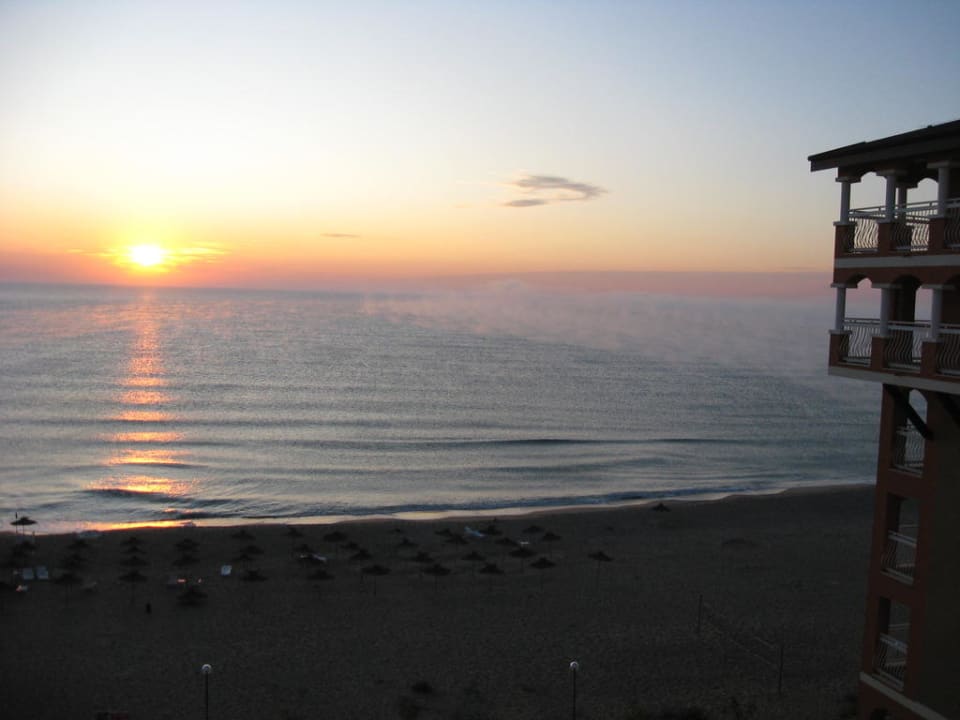 Sonnenaufgang am Schwarzen Meer Sol Luna Bay